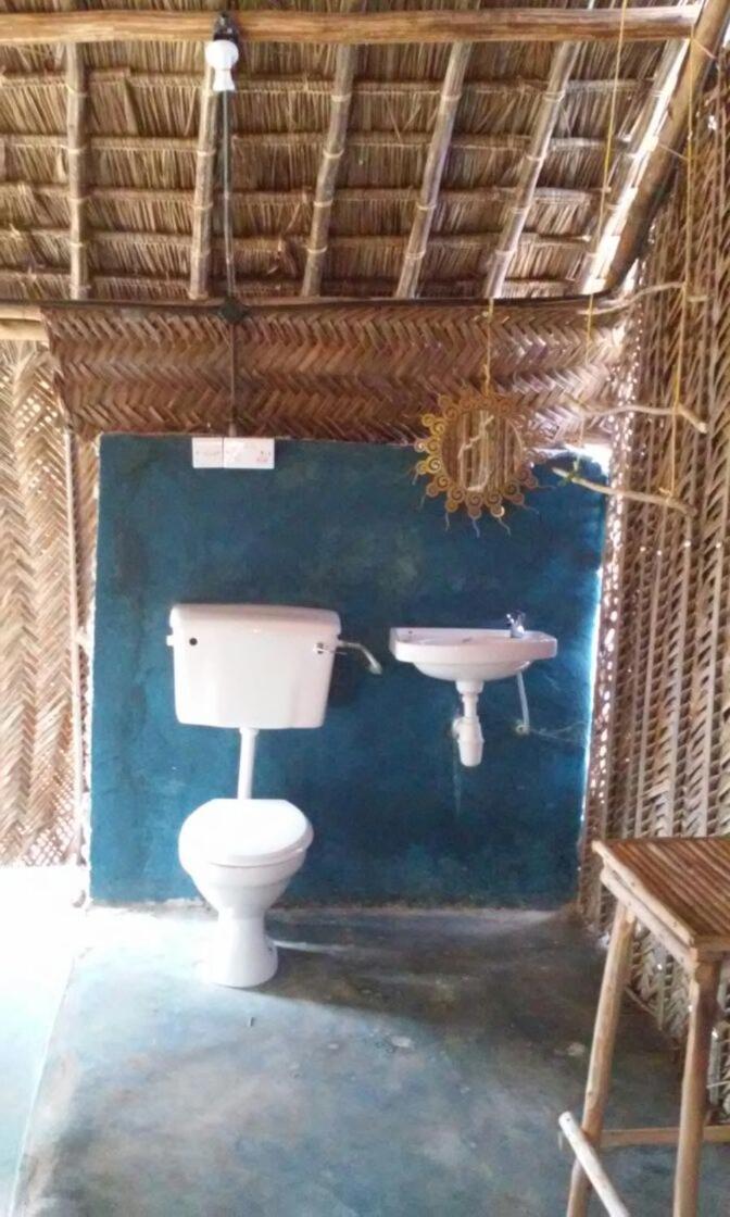 Bahati Diani House Glamping Playa de Diani Exterior foto