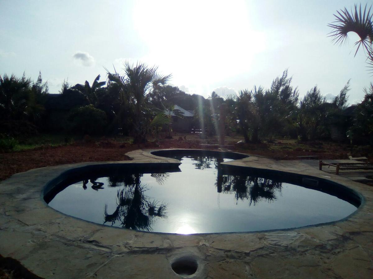 Bahati Diani House Glamping Playa de Diani Exterior foto