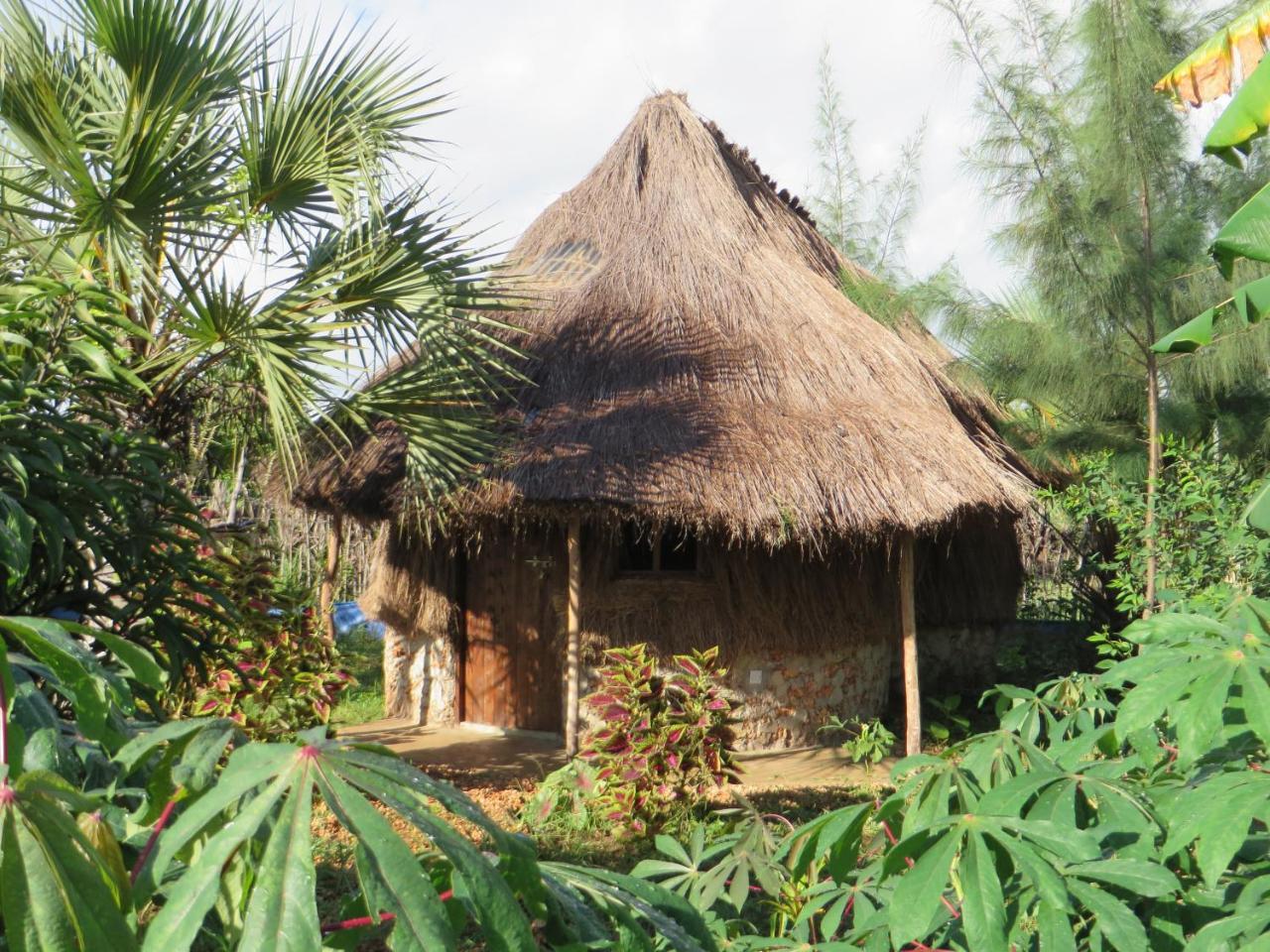 Bahati Diani House Glamping Playa de Diani Exterior foto