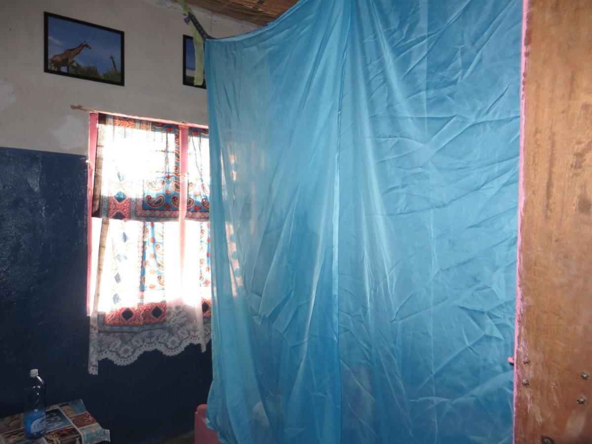 Bahati Diani House Glamping Playa de Diani Exterior foto